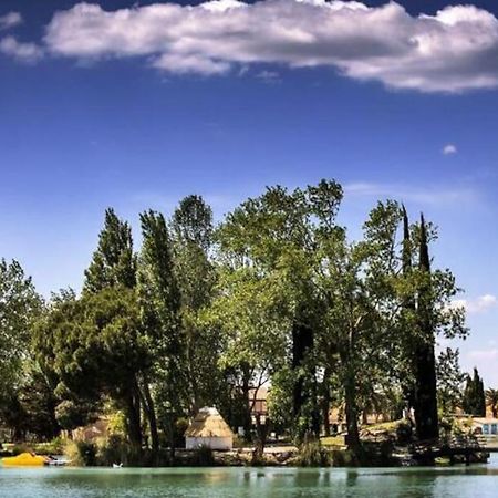 Appartement Residence Vacances Amandier Arles Kültér fotó