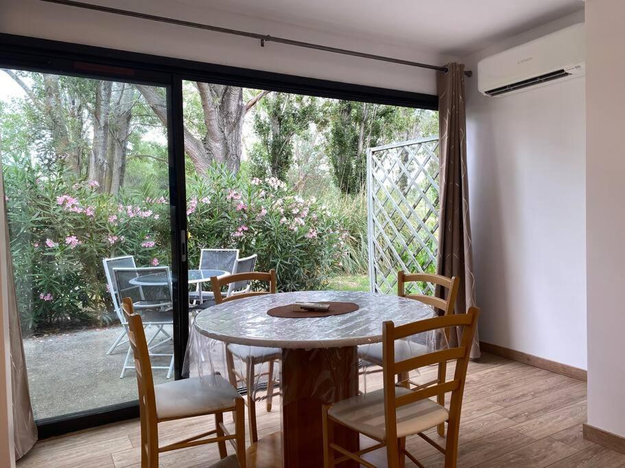 Appartement Residence Vacances Amandier Arles Kültér fotó