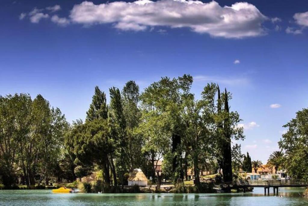 Appartement Residence Vacances Amandier Arles Kültér fotó