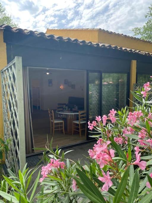 Appartement Residence Vacances Amandier Arles Kültér fotó